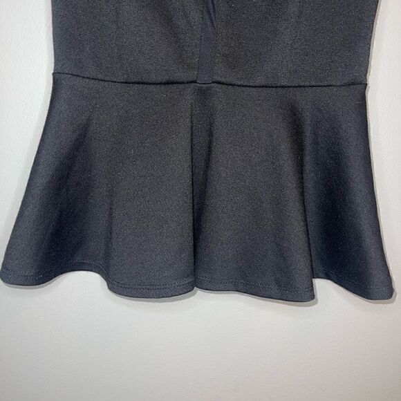 Foreverā21Ā MeshāPeplumāTopāSizeāSmall - Picture 3 of 10